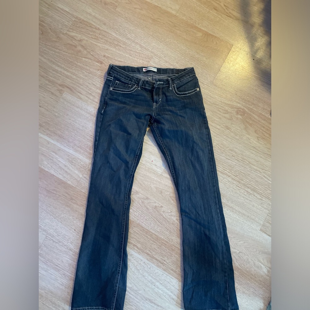 Boot cut jeans